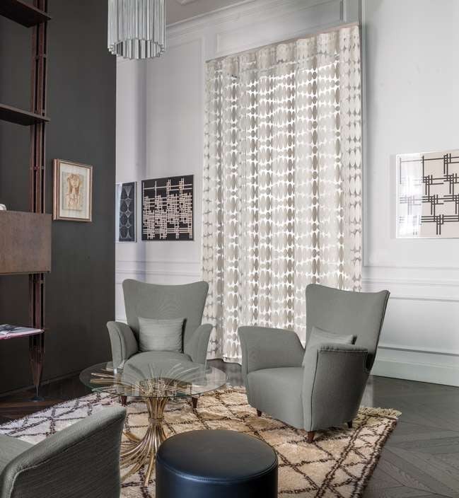 Tendaggio Su Misura in Tessuto Devoré Geometrico – Design Moderno & Artigianale